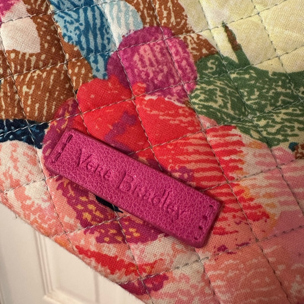 Vera Bradley Purse-Superbloom - Picture 4 of 12